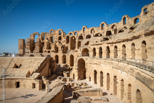 Anfiteatro de El Djem y Cartago ruina romanas en Tunez