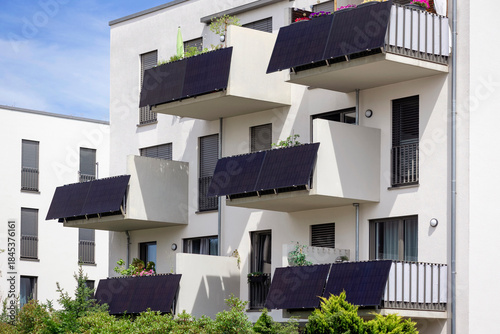 Quadro su tela Solar Panels Balcony of Modern Residential Apartment Building in Eco City