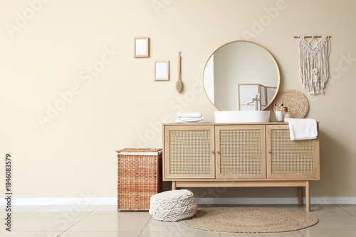 Chest of drawers and laundr...