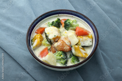 チキンクリームシチュー