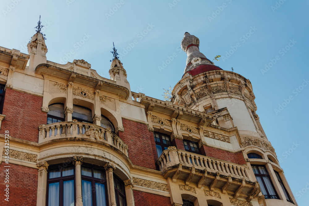 Obraz premium Elegant historic building with brick facade in Oviedo, Asturias, Spain