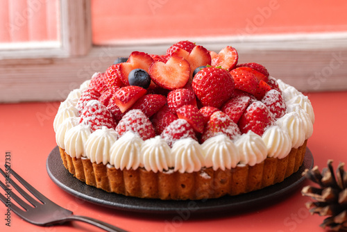 苺のタルト　ホールケーキ