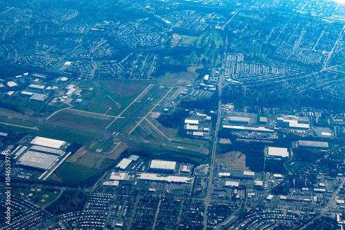 Fotografía Aerial view of Northeast Philadelphia Airport (PNE) located in Northeast Philadelphia
