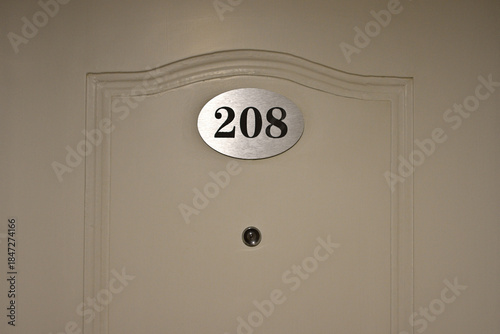 Quadro su tela Hotel Room Door with Number 208