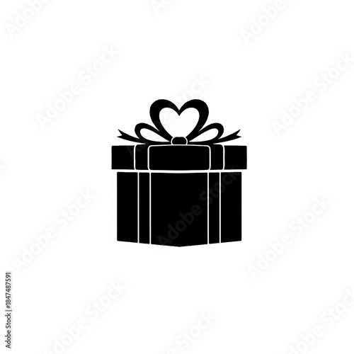 Diamond Ring in Heart Shaped Box Icon