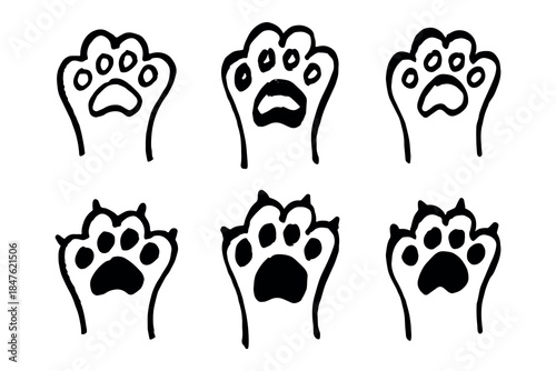 Set of hand drawn cute cat's paw Cat, dog, animal footprint in doodle style Single element for print, web, design, decor, greeting cards, children's prints