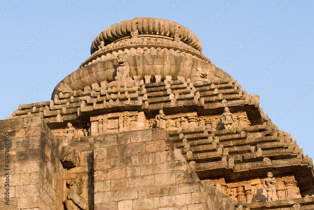 Fototapeta premium ancient hindu temple in india