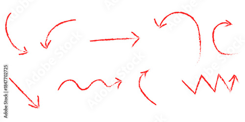 Hand drawn set of red arrows on isolated transparent background. doodle curve, grunge stroke arrows for graphic elements