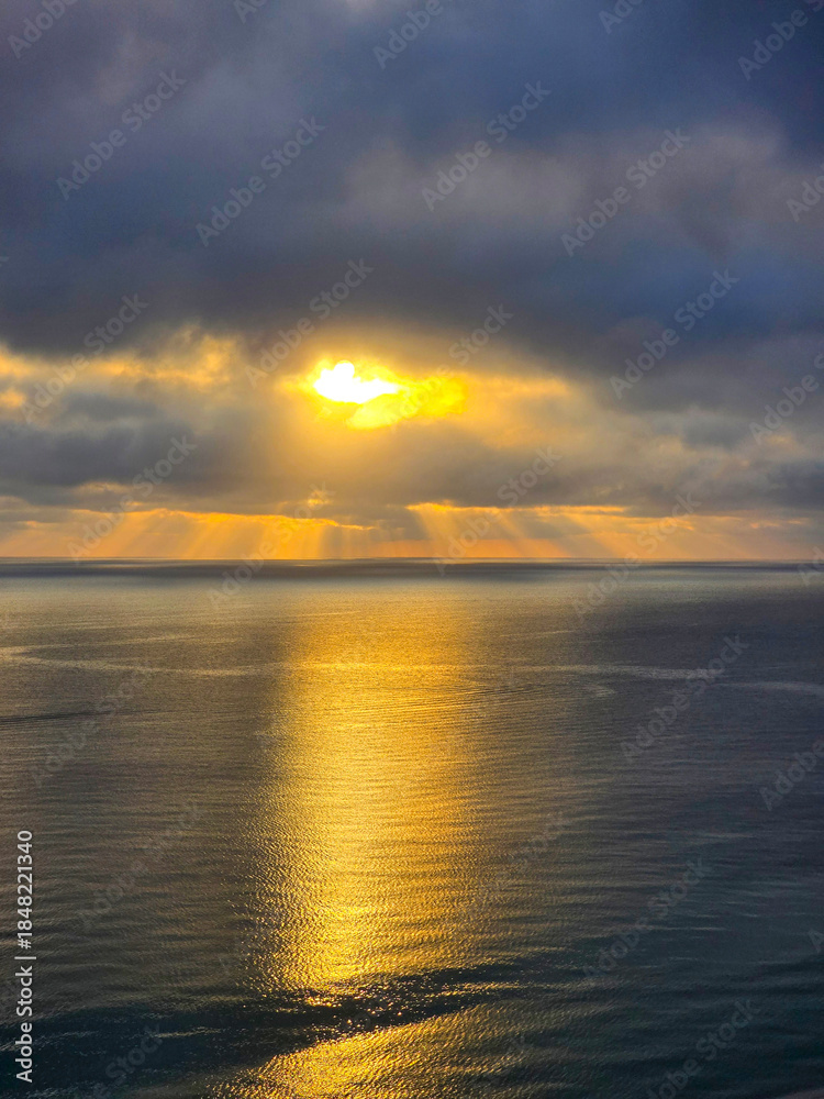 Fototapeta premium A stunning sunrise over the Atlantic ocean in Bal Harbour Florida USA