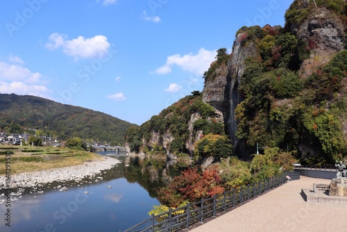 耶馬溪　競秀峰とオランダ橋