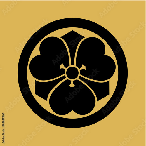 家紋　イラスト　丸に剣片喰　片喰紋