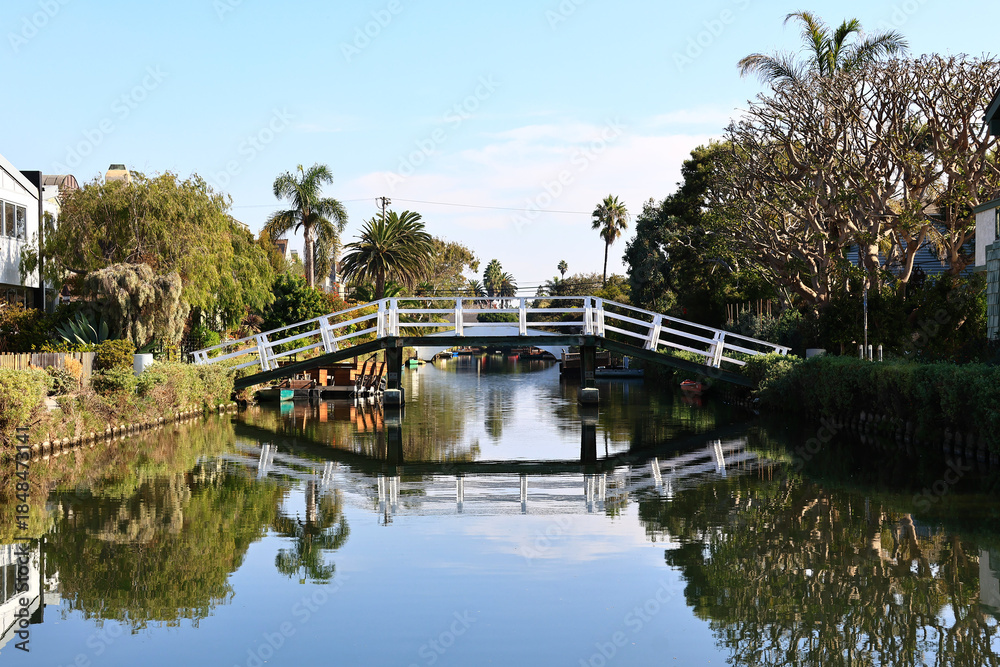 Obraz premium Venice Canals, historic canal district in the Venice neighborhood of Los Angeles, California