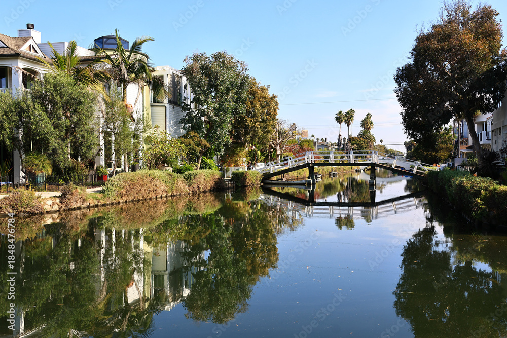 Fototapeta premium Venice Canals, historic canal district in the Venice neighborhood of Los Angeles, California
