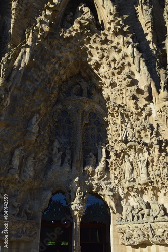 Wallpaper Mural Detalhes da Sagrada Família em Barcelona na Espanha Torontodigital.ca