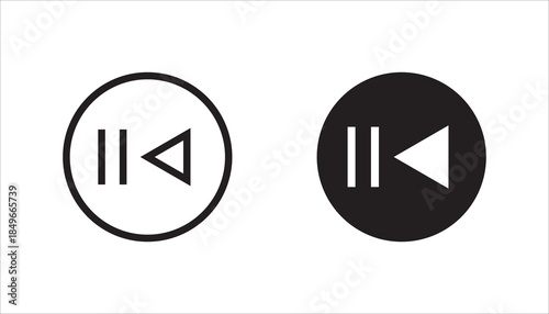 Play and pause button Vector icon set, Video play button symbol vector illustration icon editable isolated on white background