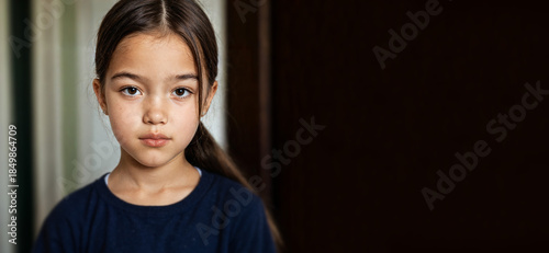 close up portrait of a youn...