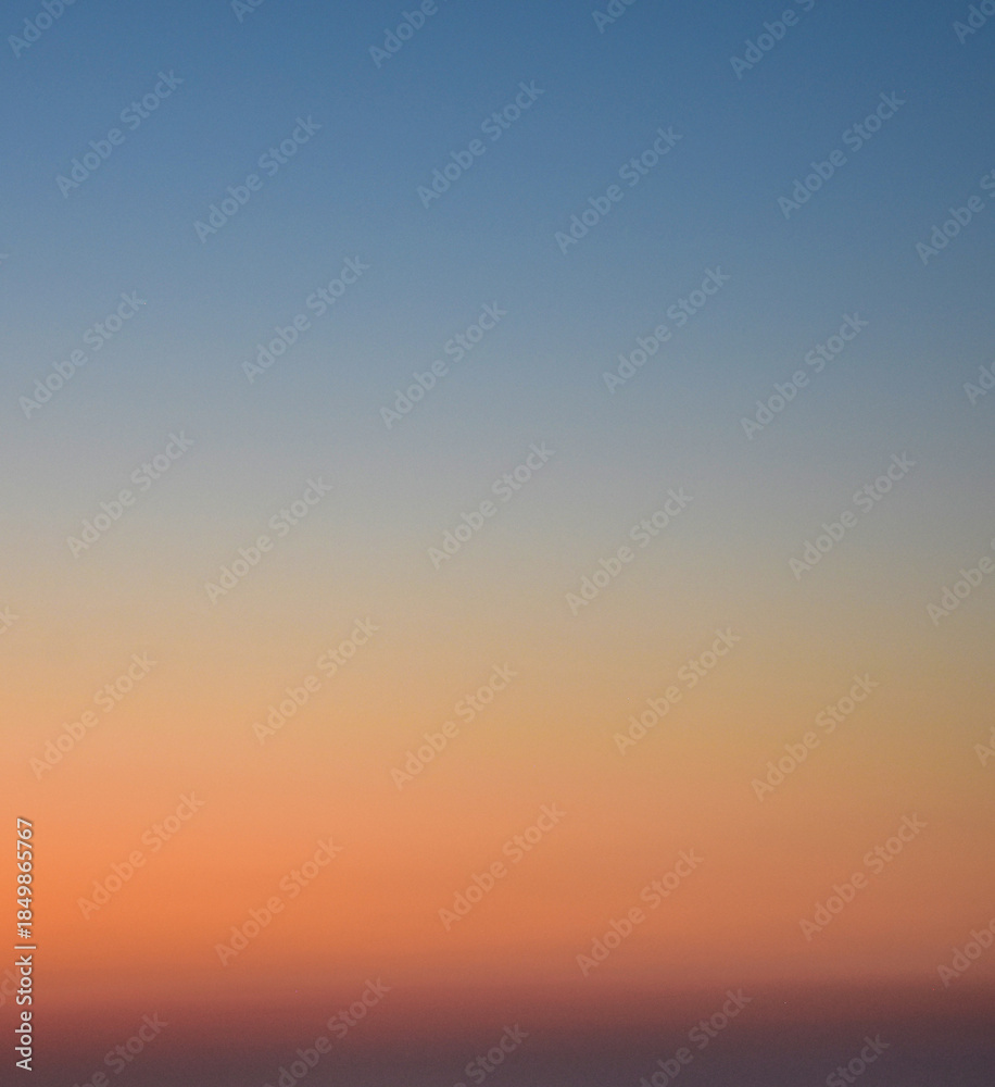 Fototapeta premium Late afternoon sky with dramatic color tones