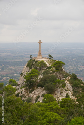 stature in the hills