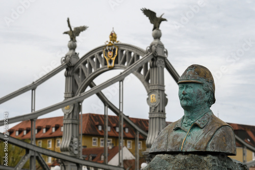 Steel bridge between Oberdorf and Lauffen