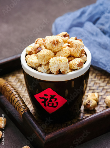 Popcorn, a delicious snack, translates to 