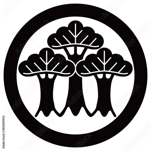 家紋です。丸に三本松といいます。