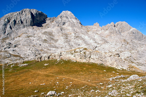 Vega de Liordes: A Hiker's Paradise in Picos de Europa, Spain