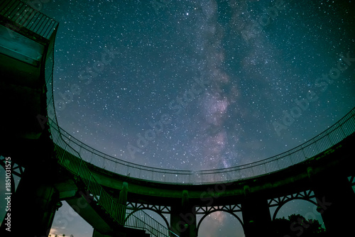 Fotografie 日本の広島県呉市にある十文字山展望台から見える天の川　星系写真