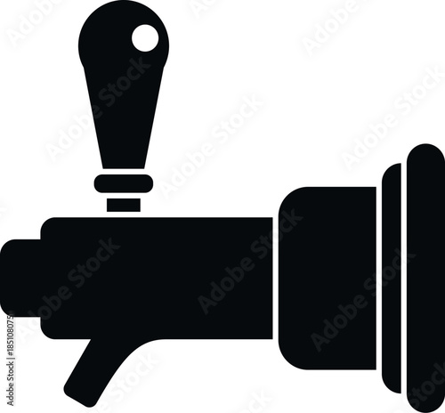 Beer tap dispenser pulling a cold draft beverage