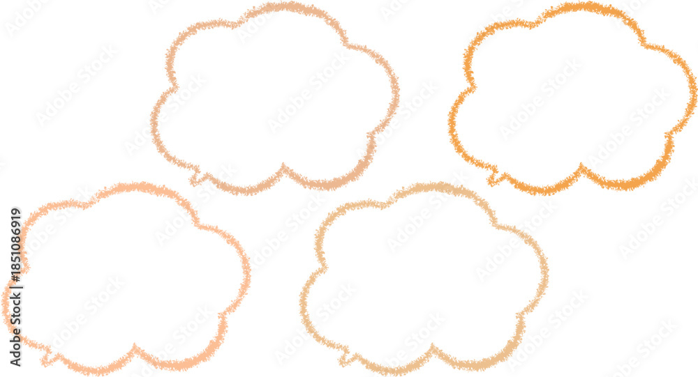 Fototapeta premium 少しずつ異なった色の雲の形をした吹き出しセット。オレンジ色、黄色、１枚に４色ある吹き出し。クレヨンで描いたようなふきだし。