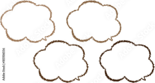 色が少しずつ異なった、茶色の雲の形の吹き出しセット。クレヨンで描いたかわいいふきだし。手描き風。らくがき。
