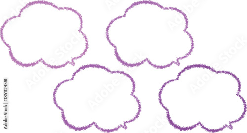 紫の少しずつ色が異なる吹き出しセット。雲の形のクレヨンで描かれたふきたし。かわいい手描き風。