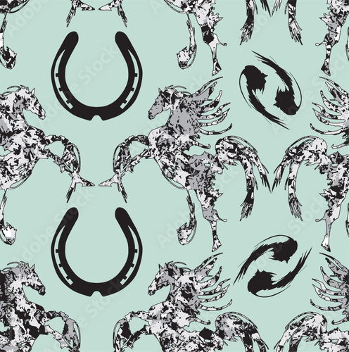 馬　馬蹄　ホースシュー　幸運 U