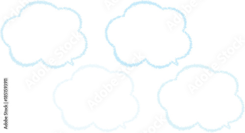 青系のクレヨンで描いた吹き出しセット。雲の形をしたかわいい手描き風のふきだし。青系の異なる色が4色ある。