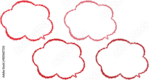 赤系のクレヨンで描いた吹き出しセット。雲の形をしたかわいい手描き風、少しずつ色が異なる。もこもこしている落書き風。