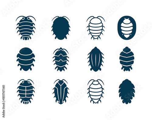 Deep Sea Icon Set. Aquatic creatures in extreme environments (de