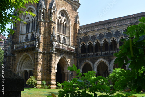 インド ムンバイ ラジャバイ時計台