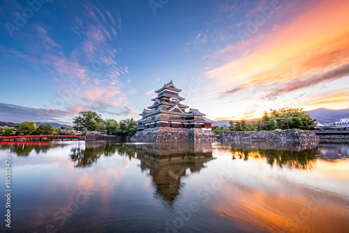 Cuadro en lienzo The historic Matsumoto Castle in Matsumoto, Japan 2575