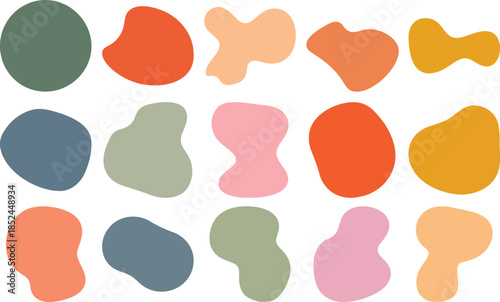 Abstract Organic Blob Shapes Set with Fluid Liquid Elements in Earthy Pastel Colors. Wavy Round Forms and Soft Liquid Doodle Elements. Modern Minimalist Oval Shapes.