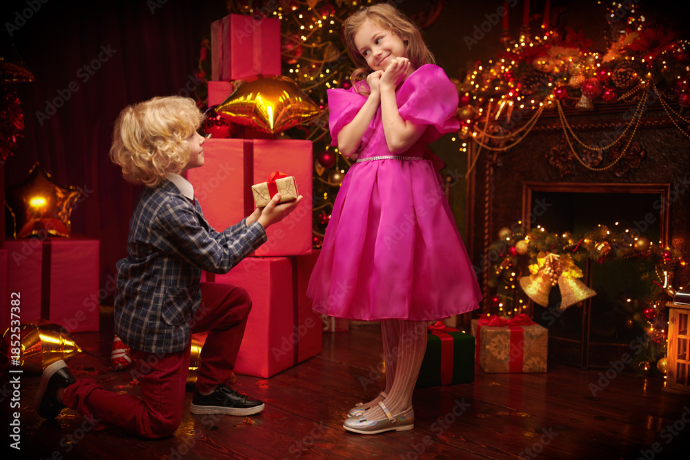 Obraz premium Christmas Gift Story