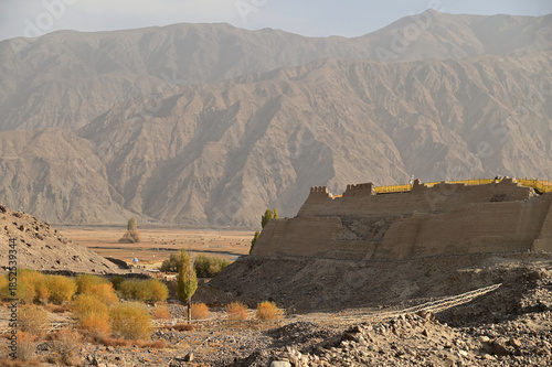 The Tashkurgan Stone City was a small fortified city with multiple layers of walls. Today, some of the walls have collapsed, leaving behind a unique sight of piles of stones and ruins. Location: China