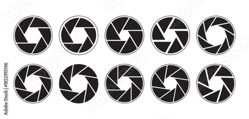 Shutter aperture icon set. photography camera lens symbols isolated on white background