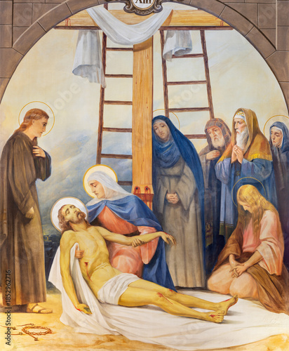 фотографія Valencia - The painting Depostition of the cross as part of Cross way  of church Iglesia de Buen Pastor by Bellver Delmáy from middle of 20