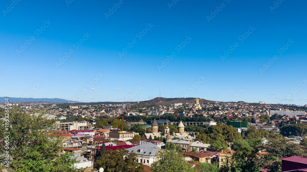 Obraz premium Panoramic View of Tbilisi City Center with Bridge of Peace Georgia