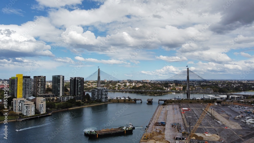 Fototapeta premium Sydney city Pyrmont bridge and shipping dock