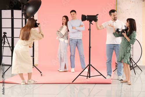 Photographers taking pictur...