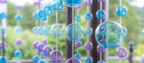 Wallpaper Mural 飾られた涼しげな風鈴 Torontodigital.ca