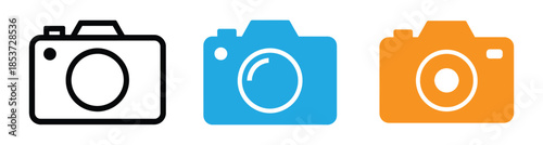 Camera icon set. Photo camera in flat style. photo camera sign and symbol. Set of camera icon Vector illustration.	