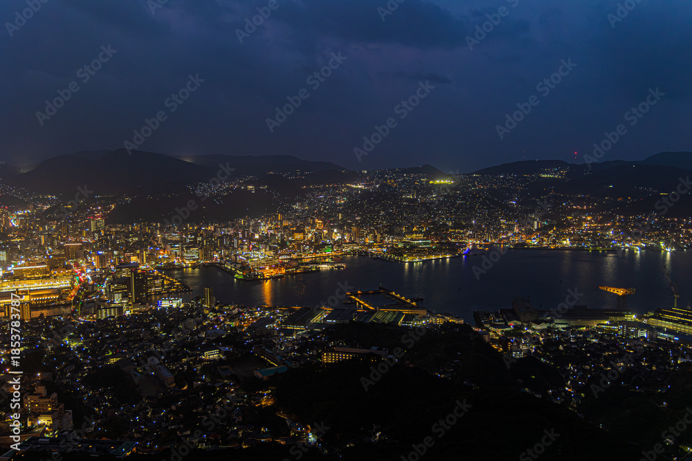 Fototapeta premium 都市夜景