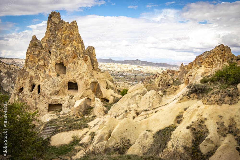 Fototapeta premium göreme, goremen, göreme open air museum, christianity, churches, fairy chimneys, chimneys, turkey, turkiye