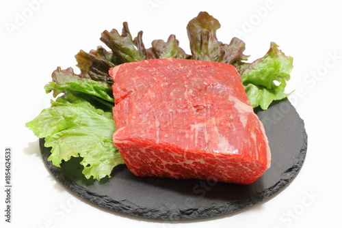 牛もも肉ブロック（国産牛等級3）